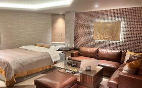 Hotel Crystal Gate Nagoya - Couple Hotel (Adults Only)